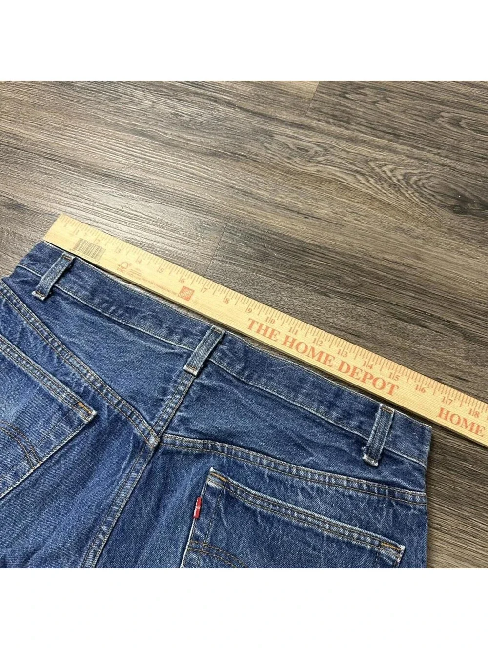 Vintage Levi’s 501-0115 90s blue denim jeans straight leg button fly 34x27